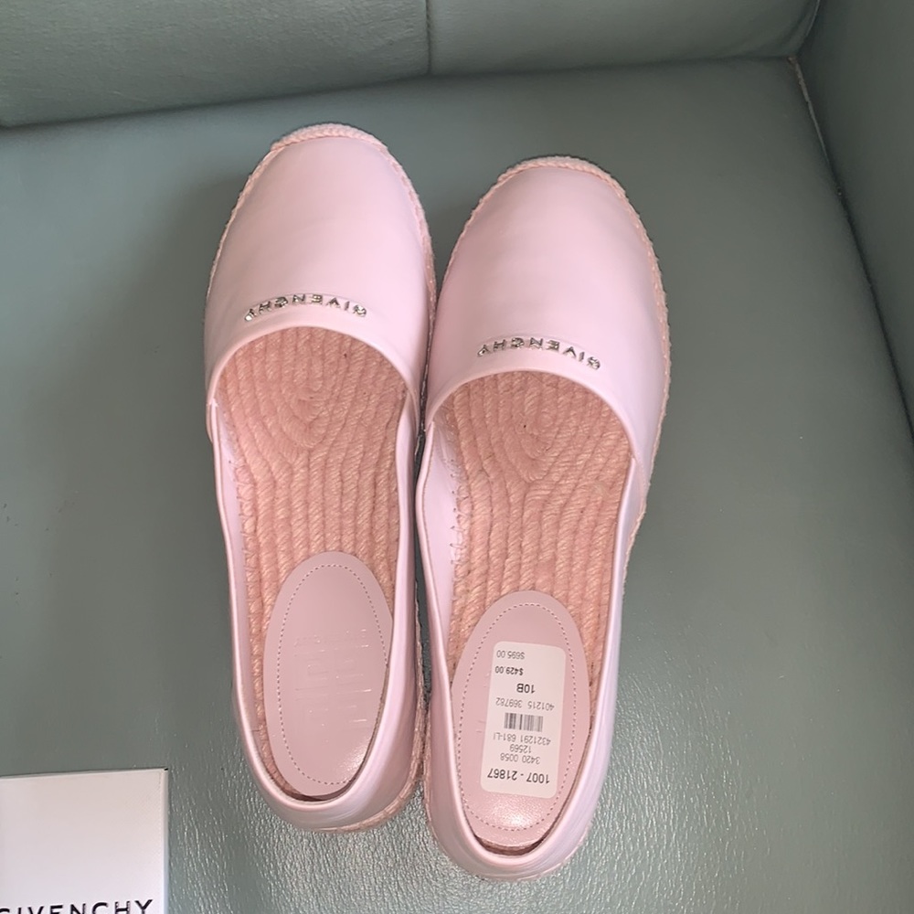 Givenchy Lambskin Logo Loafer Espadrilles - Picture 6 of 9